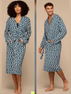 MeUndies Unisex Hooded Robe Size XL/2XL MicroModal Penguin Print Soft Lounge